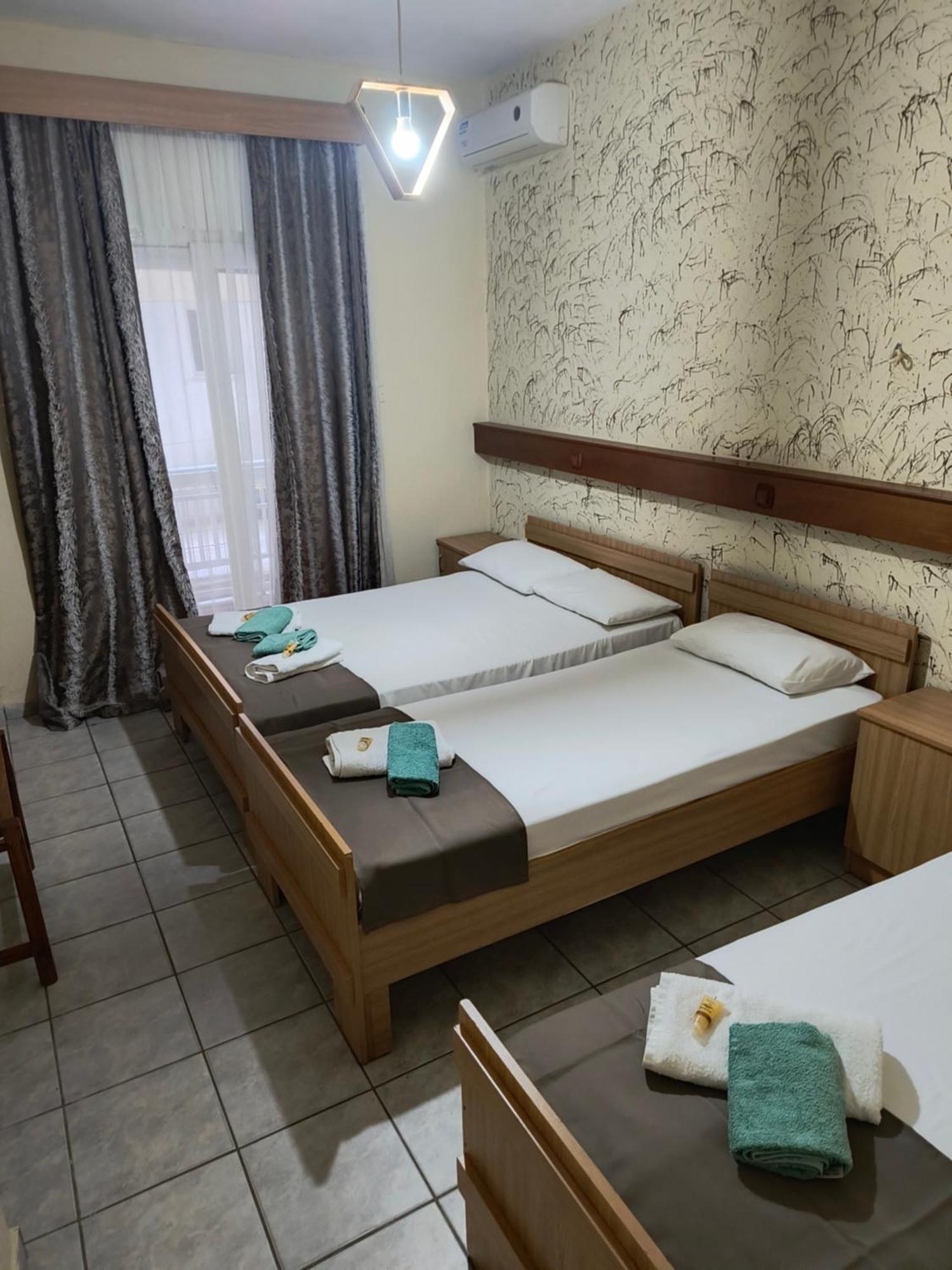 Amelies Apartments Paralía 外观 照片