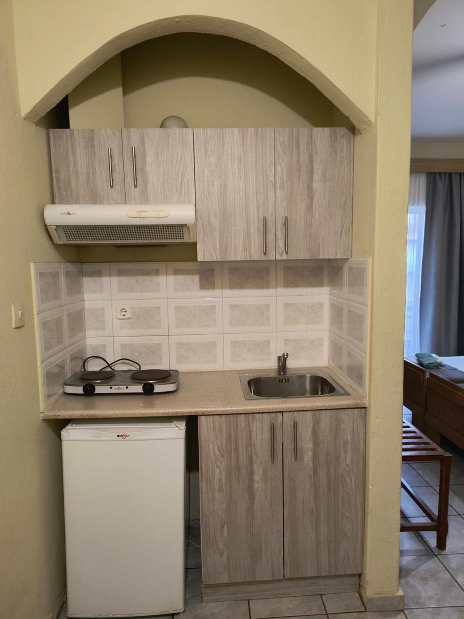 Amelies Apartments Paralía 外观 照片
