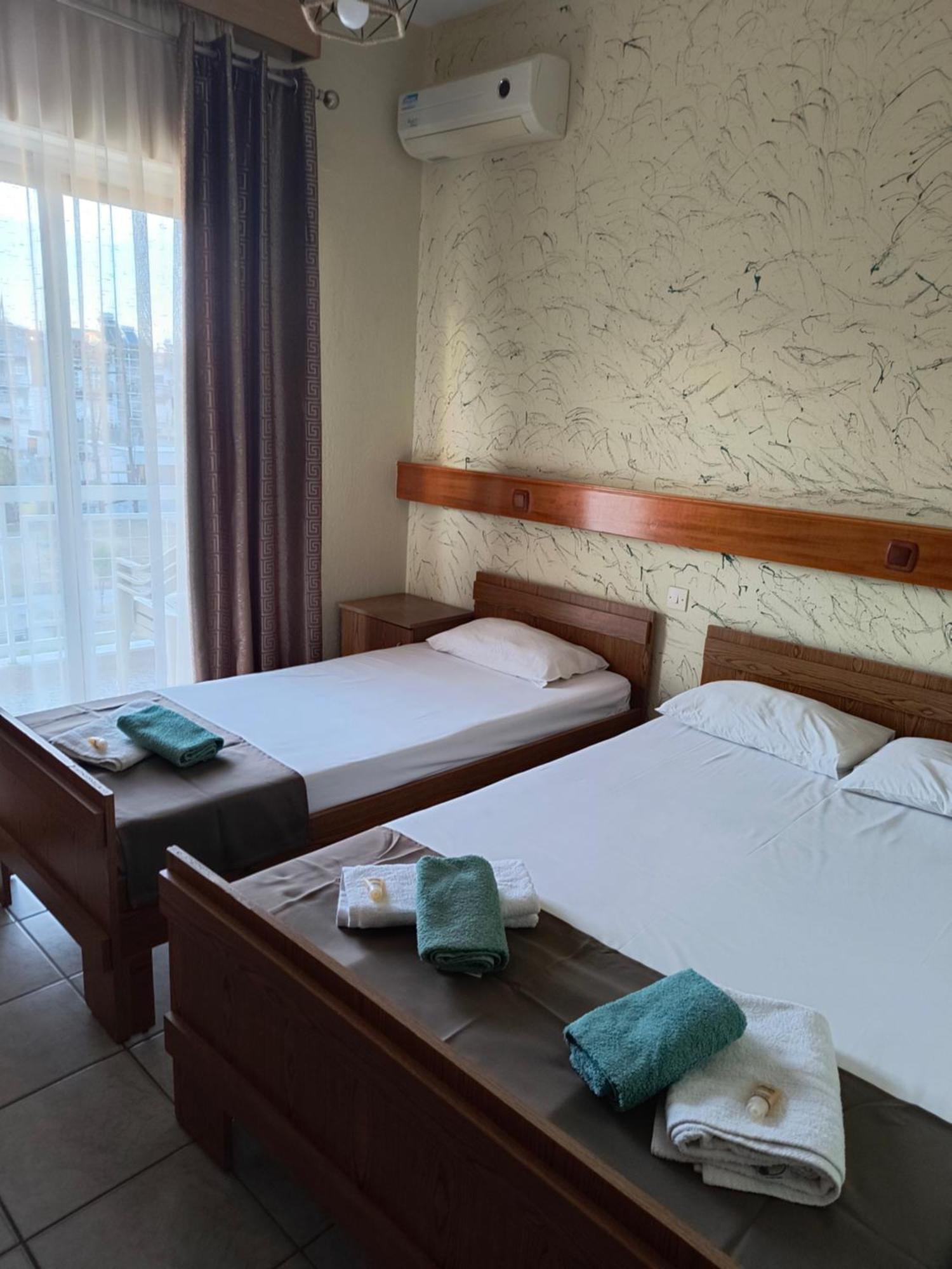 Amelies Apartments Paralía 外观 照片